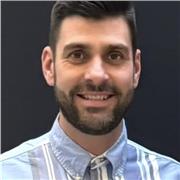 Docente de Educación Primaria especializado en enseñanza personalizada y metodologías de aprendizaje con recursos visuales.