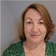 Empathetic, experienced student mentor guiding personal growth through active listening