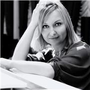PIANISTA-CONCERTISTA, PROFESORA DEL CONSERVATORIO PROFESIONAL IMPARTE CLASES DE PIANO
