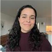 Me defino como una persona empática, organizada y entusiasta, daría clase a todo tipo de personas que deseen aprender español.