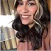 Insegno italiano online a fascia età 16+, con background in servizio sociale e esperienza diretta nell’insegnamento a stranieri.