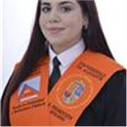 Ex jugadora amateur y estudiante de Comunicación Deportiva, doy clases a niños que quieran aprender y trabajar en equipo.