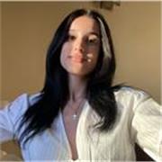 Estudiante de Psicología en la Universidad de Alcalá. Persona activa, responsable y con gran amor hacia los niños.