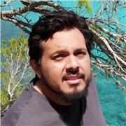 Profesional Informático con experiencia en sector de desarrollo.