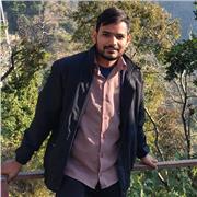 Online English tutor helping students improve speaking vocabulary and confidence