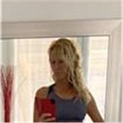 PROF DE FRANÇAIS 
Franco canadienne 
Dispo 