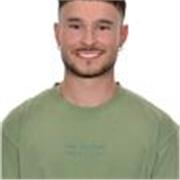 Estudiante de Educación Primaria de la Universidad de Murcia, especializado en Pedagogía Terapéutica. Imparto clases de refuerzo