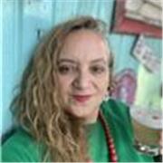Profesora General Básica Mención en Ciencias Naturales , Tecnología y Medio Ambiente