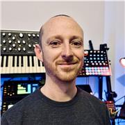 Compositeur sur Ableton Live depuis plus de 15 ans, je donne des cours de MAO.