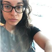 Laureata in lingua e cultura arabo-islamica e mediatrice culturale, offro lezioni di arabo standard e dialetto siro-palestinese