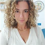 Insegnante di materie umanistiche , specializzanda nel campo del sostegno impartisce lezioni private