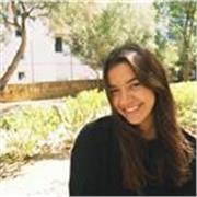 Native English and Portuguese tutor for young children 