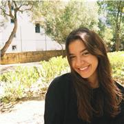 Native English and Portuguese tutor for young children