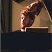 Scuola di Pianoforte: impostazione di base - studio e preparazione del repertorio - perfezionamento e interpretazione musicale