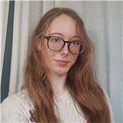 Sono una liceale dell'istituto Colombo B2 speaker