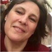 Formatrice comptable donne cours aux élèves niveau BTS CG