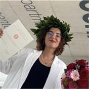 Offro lezioni di diverse materie per studenti di diverso livello da scuole medie a liceo a unversità.