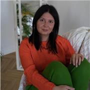 Je propose cours de la langue russe, car la russe est ma langue maternelle. Je suis psychologue (BAC +5)