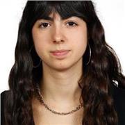 Profesora de inglés con nivel B2, enfocada en niños y adolescentes desde primaria hasta la eso.