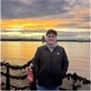 Hi, my name is Ethan, and I'm a first year medical student, and I love to make complex subjects seem simple! 