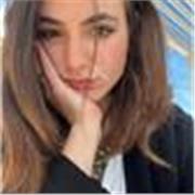 Studentessa al secondo anno di Giurisprudenza, disponibile per lezioni di italiano e/o aiuto compiti a casa