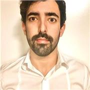 Profesor de Matemáticas, recién graduado en la carrera de matemáticas, con un año de experiencia dando clases de matemáticas a todos los niveles.