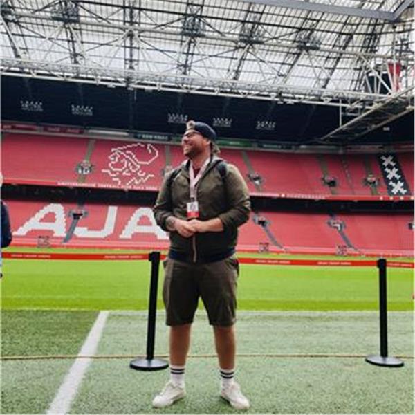 Privater Wirtschaftsunterricht Von Erfahrenem Kauffmann. Stefan