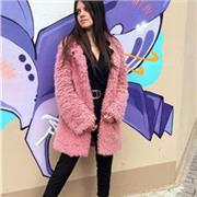 Mi sono formata presso il conservatorio di Alessandria per tre anni. E ho partecipato a vari palchi della musica italiana