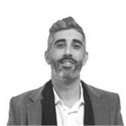 Creativo, apasionado, dedicado, paciente, comunicativo, inspirador y personalizado. Busco entusiastas del diseño y del arte como yo.