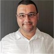 Insegnante di Informatica dai concetti base alla programmazione al cloud on premise sicurezza reti, comunicazioni intercontinental