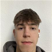 Estudiante para futuro maestro que busca y ama adquirir experiencia para dedicarse a lo que realmente quiere