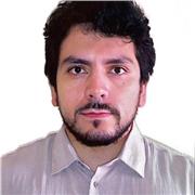 Licenciado en Ciencias de la Educación, con sólida experiencia en docencia y acompañamiento pedagógico en línea y presencial.