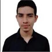 Profesor de Matemática y Física imparte clases a niños de todas las edades