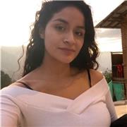 Profesora de Comunicación, Oratoria y liderazgo para niños y jóvenes