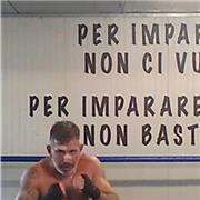Vuoi imparare a boxare? Maestro qualificato ti guida al successo! 🥊 Emiliano