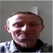 Offro lezioi private a tutti iteressati. Aproccio interattivo e creativo, con arricchimento della cultura musicale geneale.