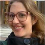 Química universitaria especialista en calidad y medio ambiente, con vocación y experiencia hacia la docencia en liceales y universitarios