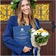 Studentessa laureata in lingue offre lezioni di inglese per tutti i livelli