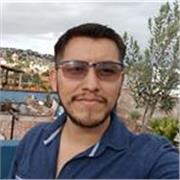 Maestro enfocado a áreas gastronómica, alimentos y bebidas, planeación de menú, cocina mexicana, bebidas destiladas, entre otras