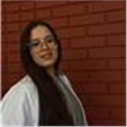 Profesora de física básica y química orgánica e inorgánica para jóvenes