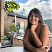 Profesora titulada Farmacéutica con más de 3 años de experiencia como docente universitaria. 
