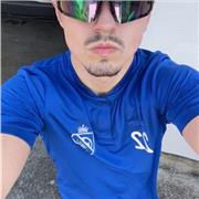 Professeur d’éducation physique, j’ai de bonne notion en science, math, informatique.