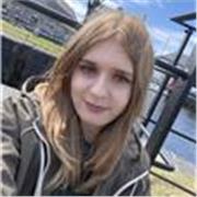 Studentessa magistrale di lingue offre lezioni di inglese e spagnolo
