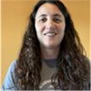 Profesora de psicología para estudiantes de primaria y secundaria