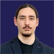 Formo desarrolladores desde código hasta producción( AWS y autohospedaje)
