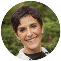 Profesor de francés nativo da clases, amplia experiencia y certificada en neurolanguage coaching