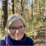 Profesora nativa británica titulada con el certificado CELTA de Cambridge. Ofrezco clases particulares individuales de conversació