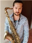 Estudiante avanzado de Jazz para dar clases de saxofón y armonía a principiantes e intermedios