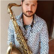 Estudiante avanzado de Jazz para dar clases de saxofón y armonía a principiantes e intermedios