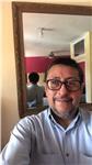 Maestro de historia imparte clases en secundaria y preparatoria